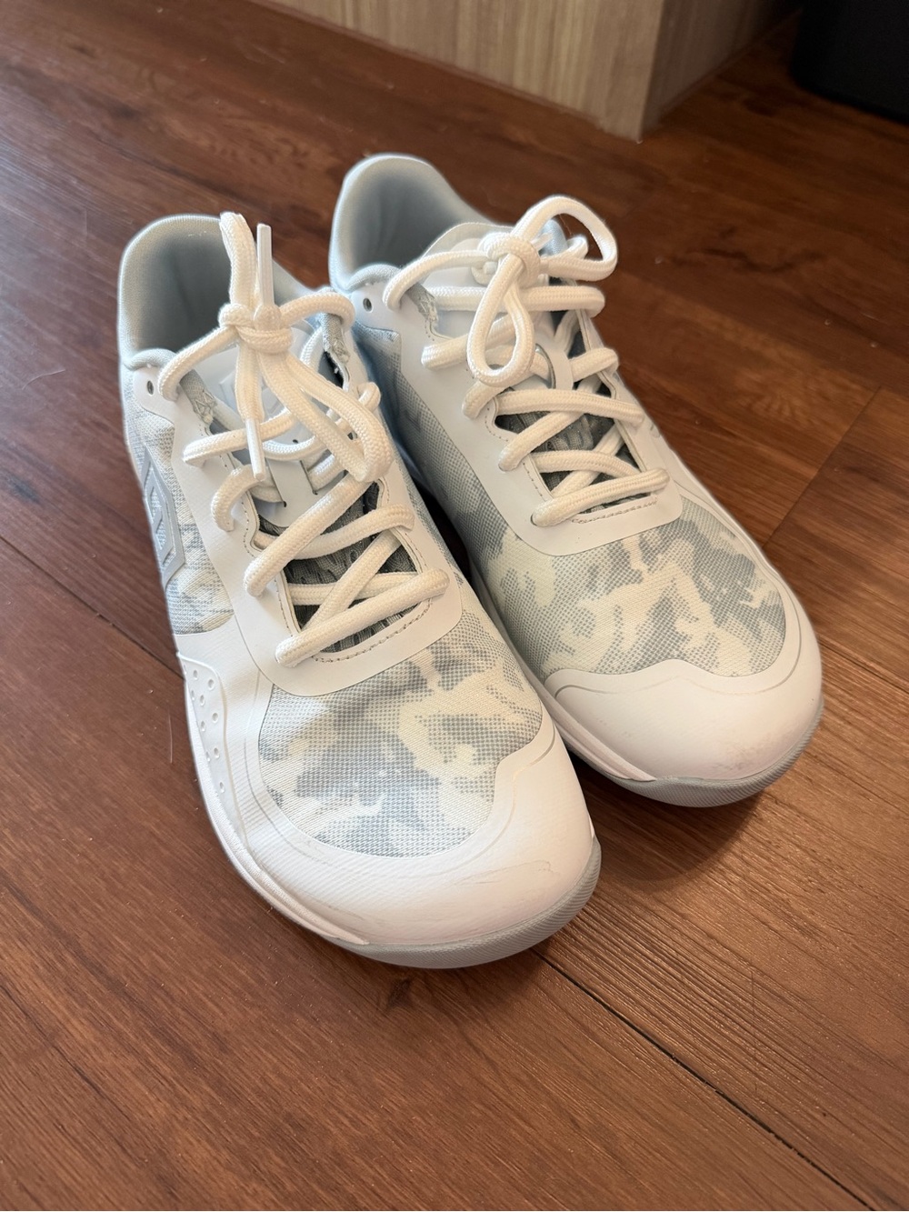 Born Primitive Women's Savage 1 CV (Grey Camo) Size 8.5 Like New